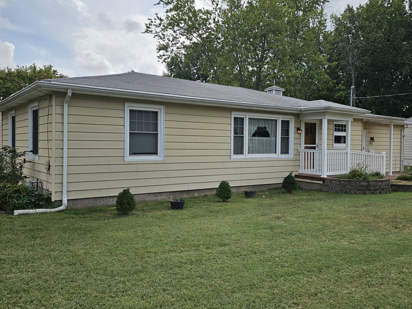 717 Airport Road Property Photo 2