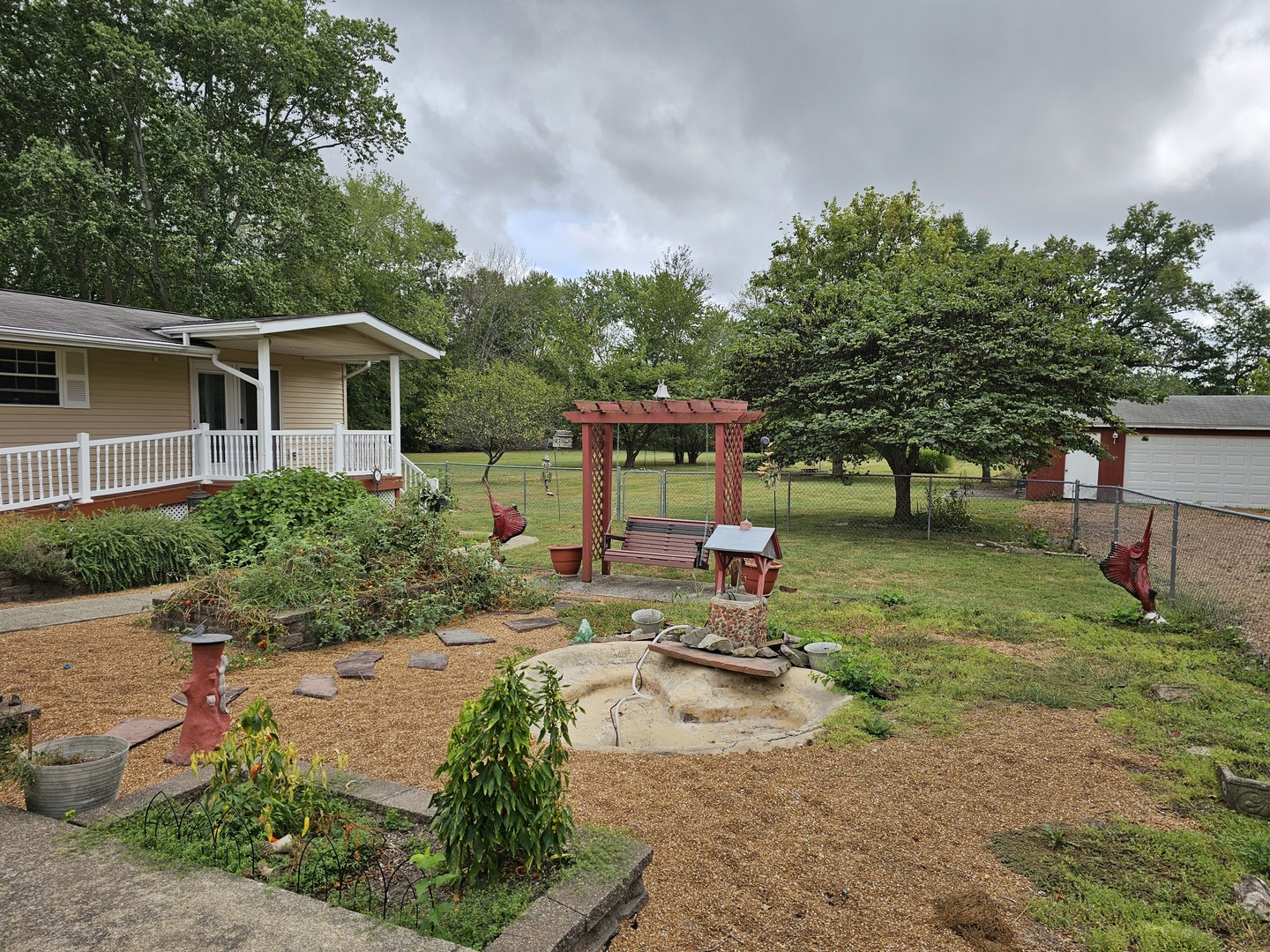 717 Airport Road Property Photo 23