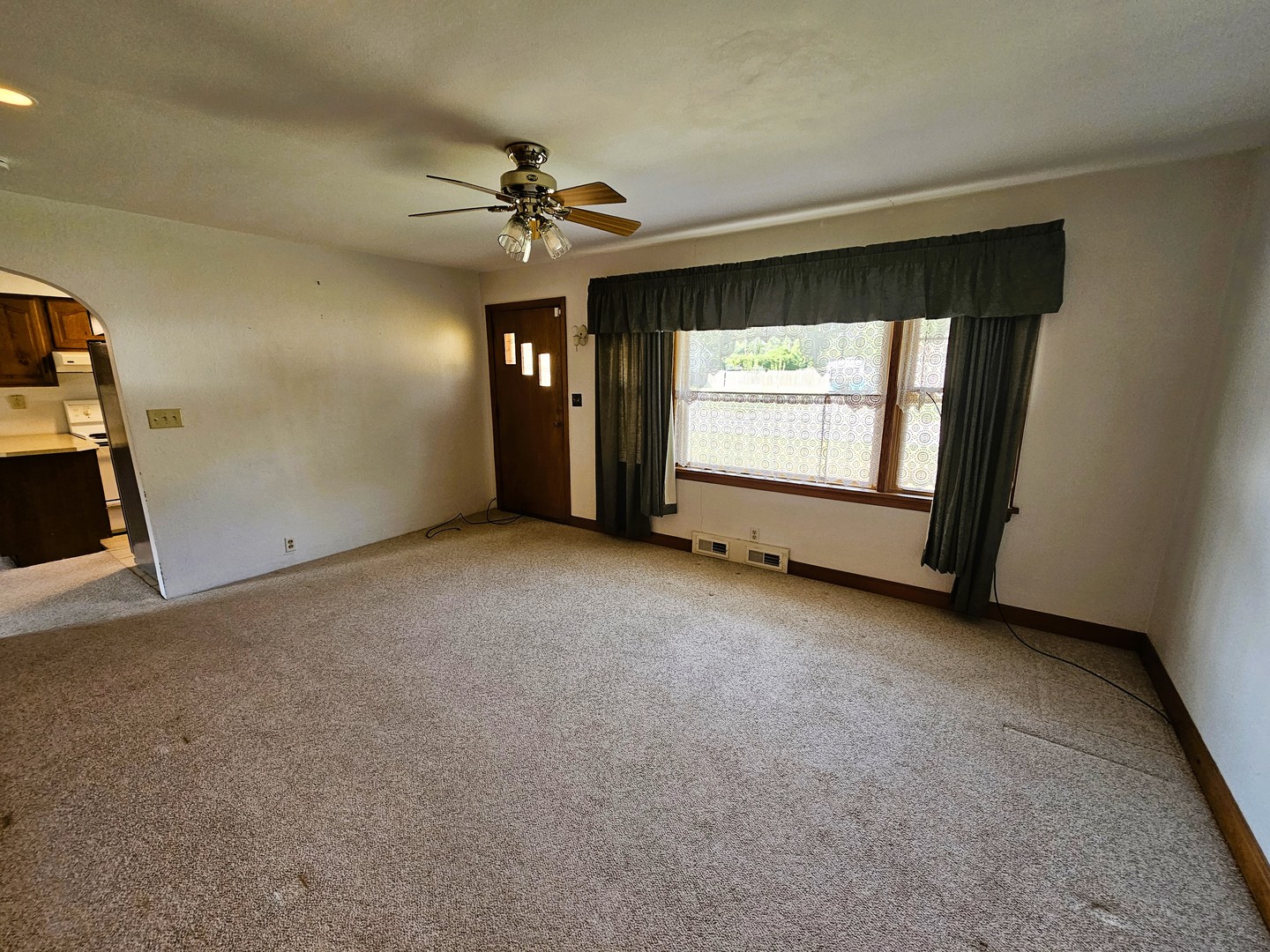 717 Airport Road Property Photo 34
