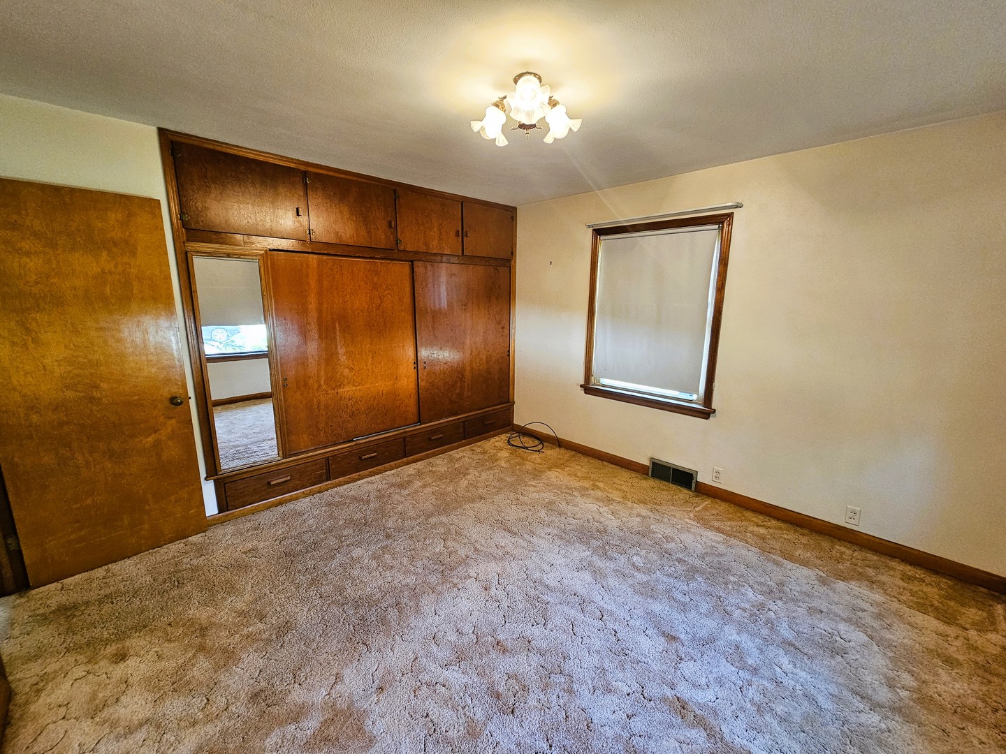 717 Airport Road Property Photo 39