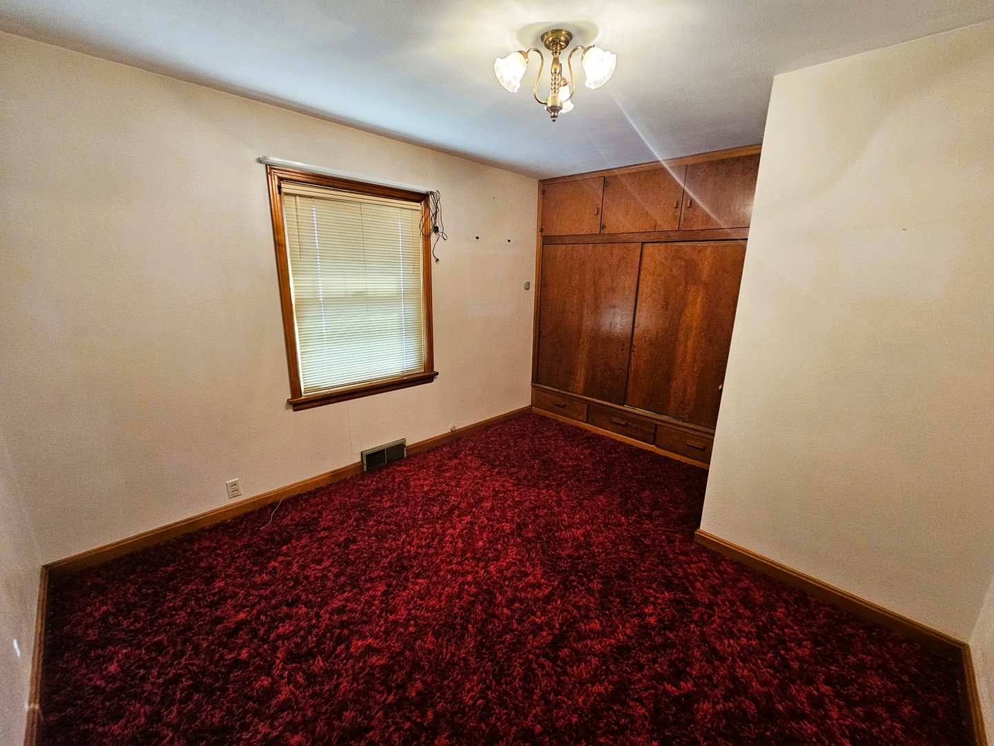 717 Airport Road Property Photo 40