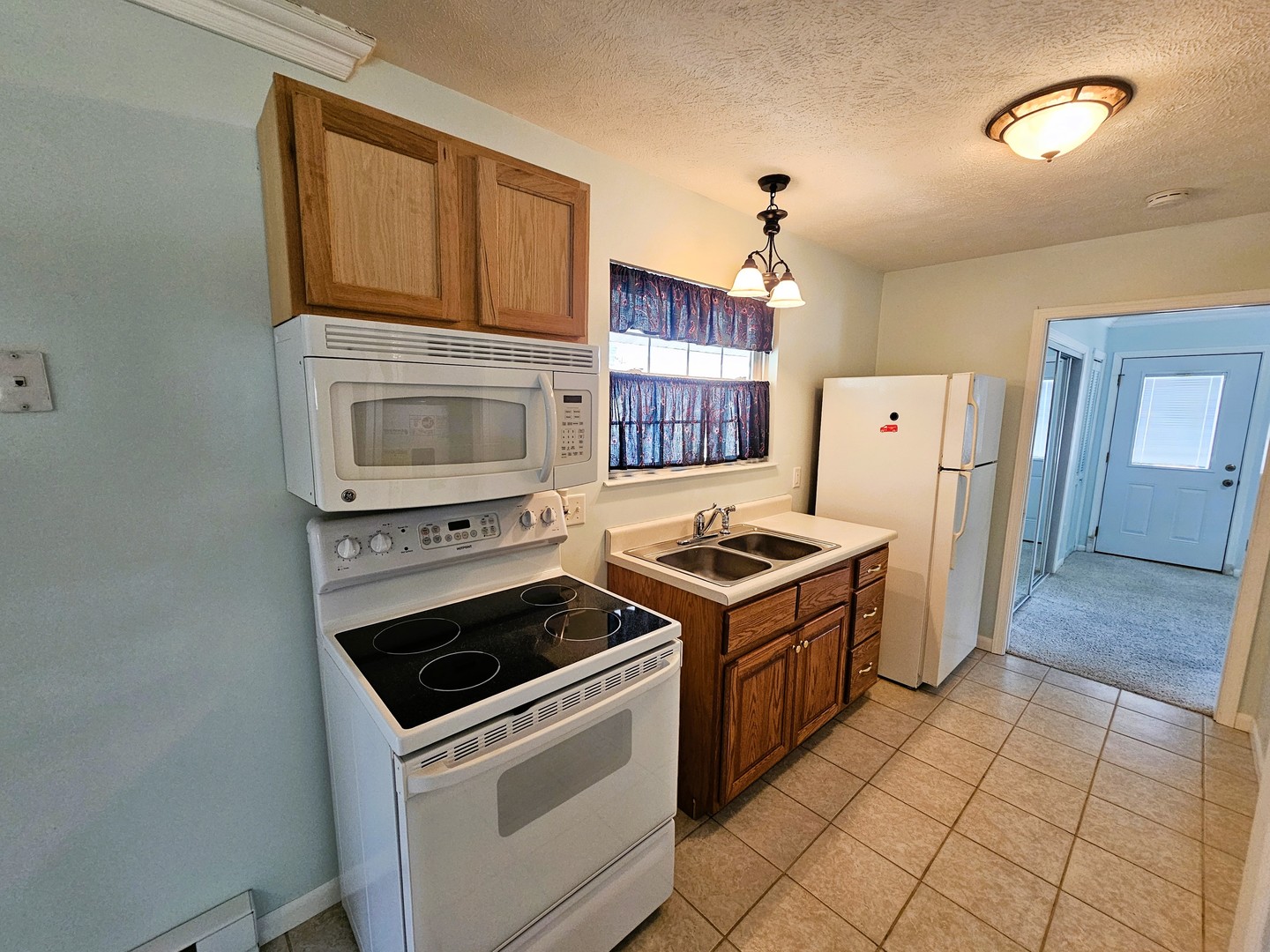 717 Airport Road Property Photo 44