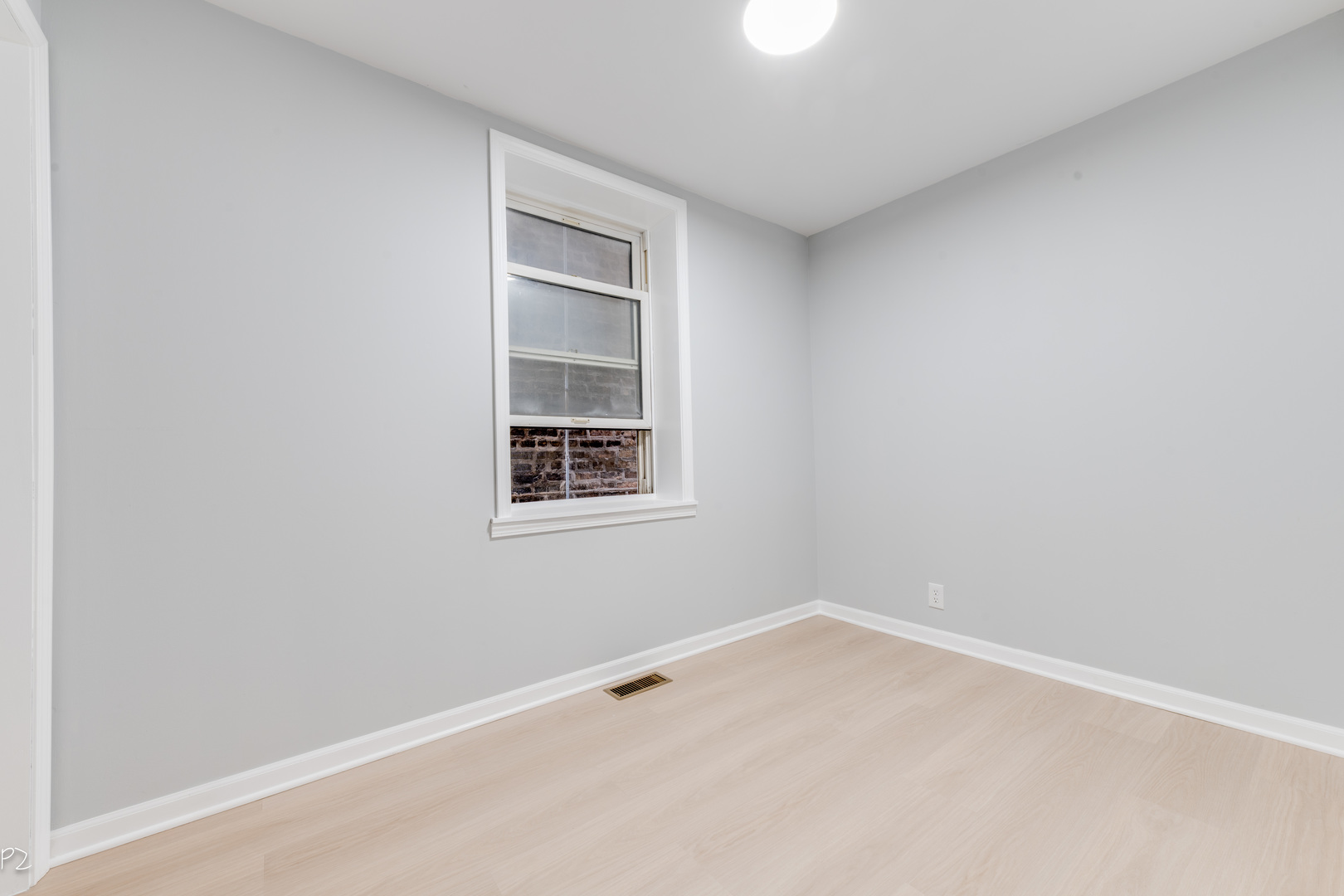2625 S Union Avenue 1r Property Photo 8