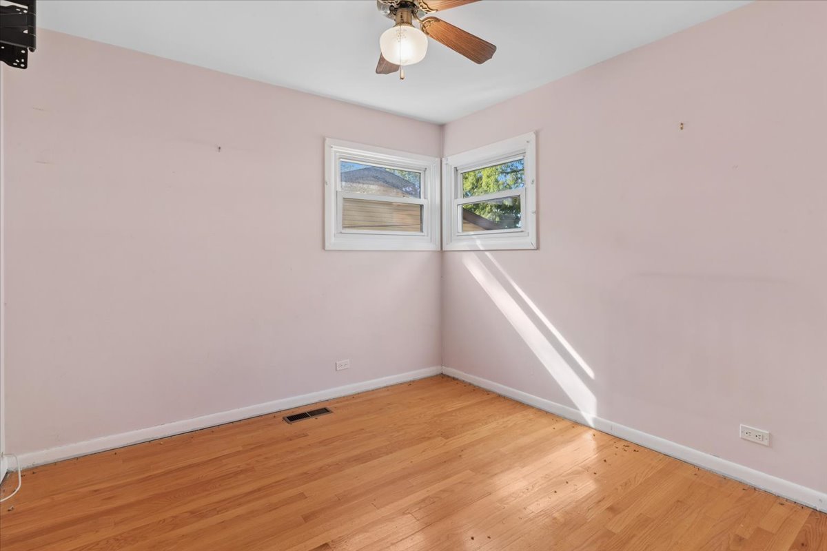 9427 Merrill Avenue Property Photo 11