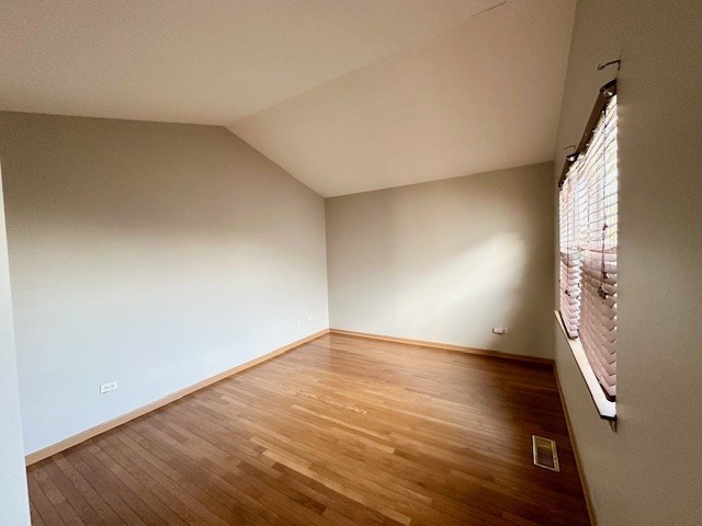 2833 Vernal Lane Property Photo 14