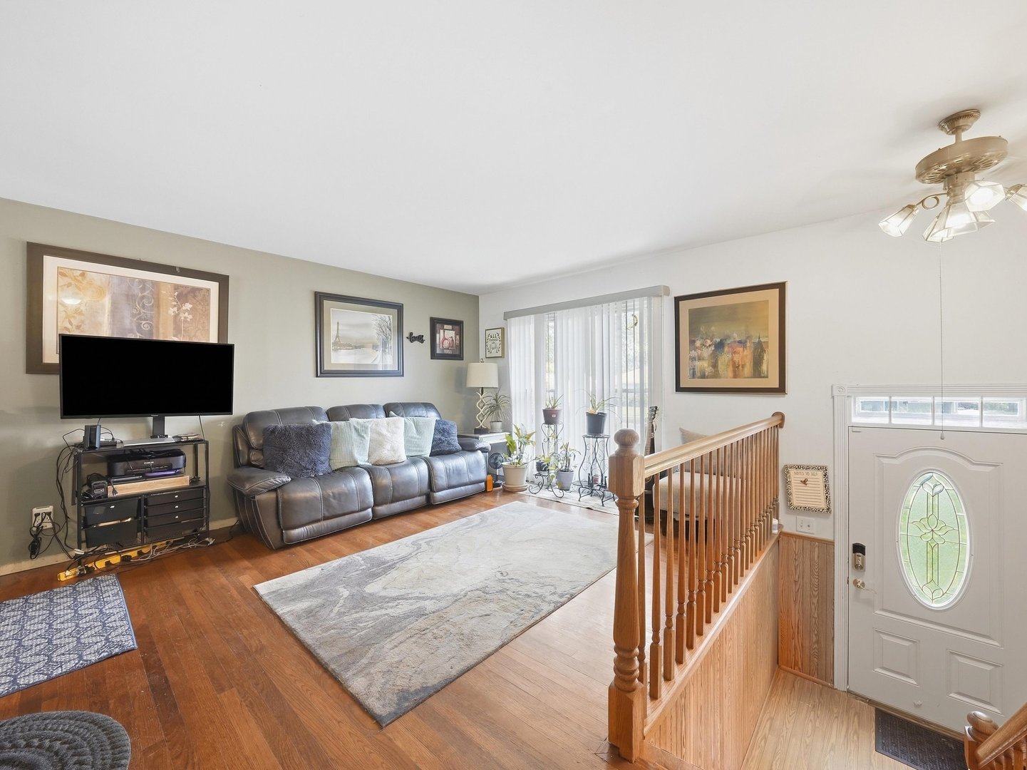 909 Cypress Lane Property Photo 12