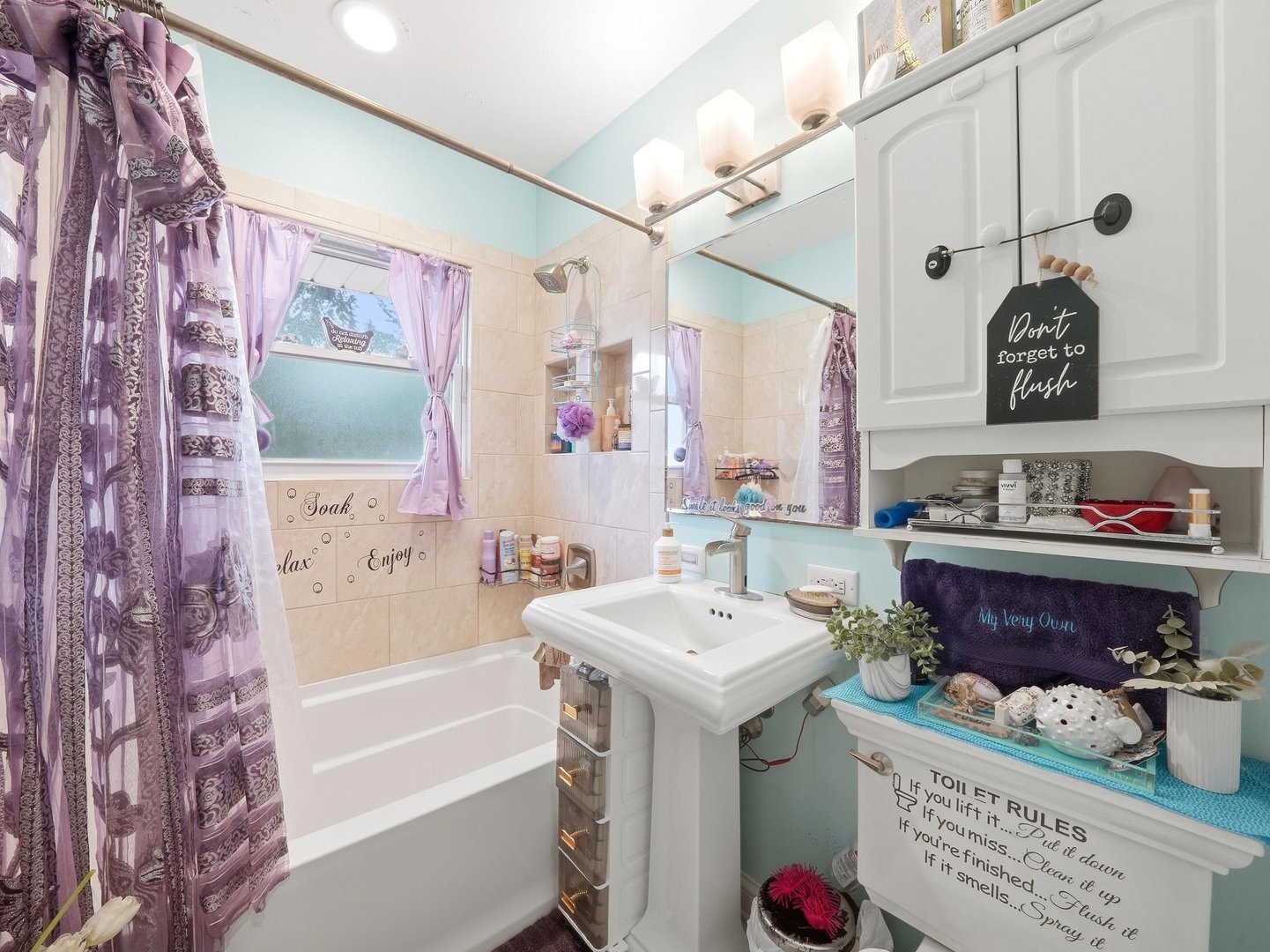 909 Cypress Lane Property Photo 16