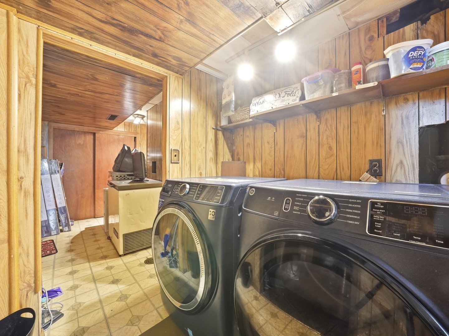 909 Cypress Lane Property Photo 20