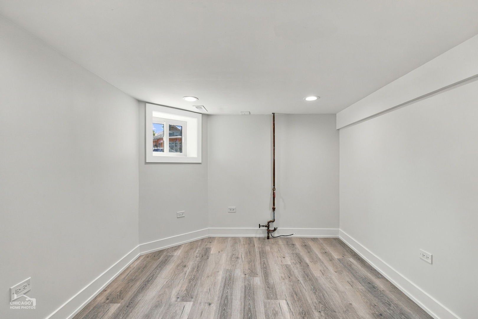 1716 E 83rd Place Property Photo 32