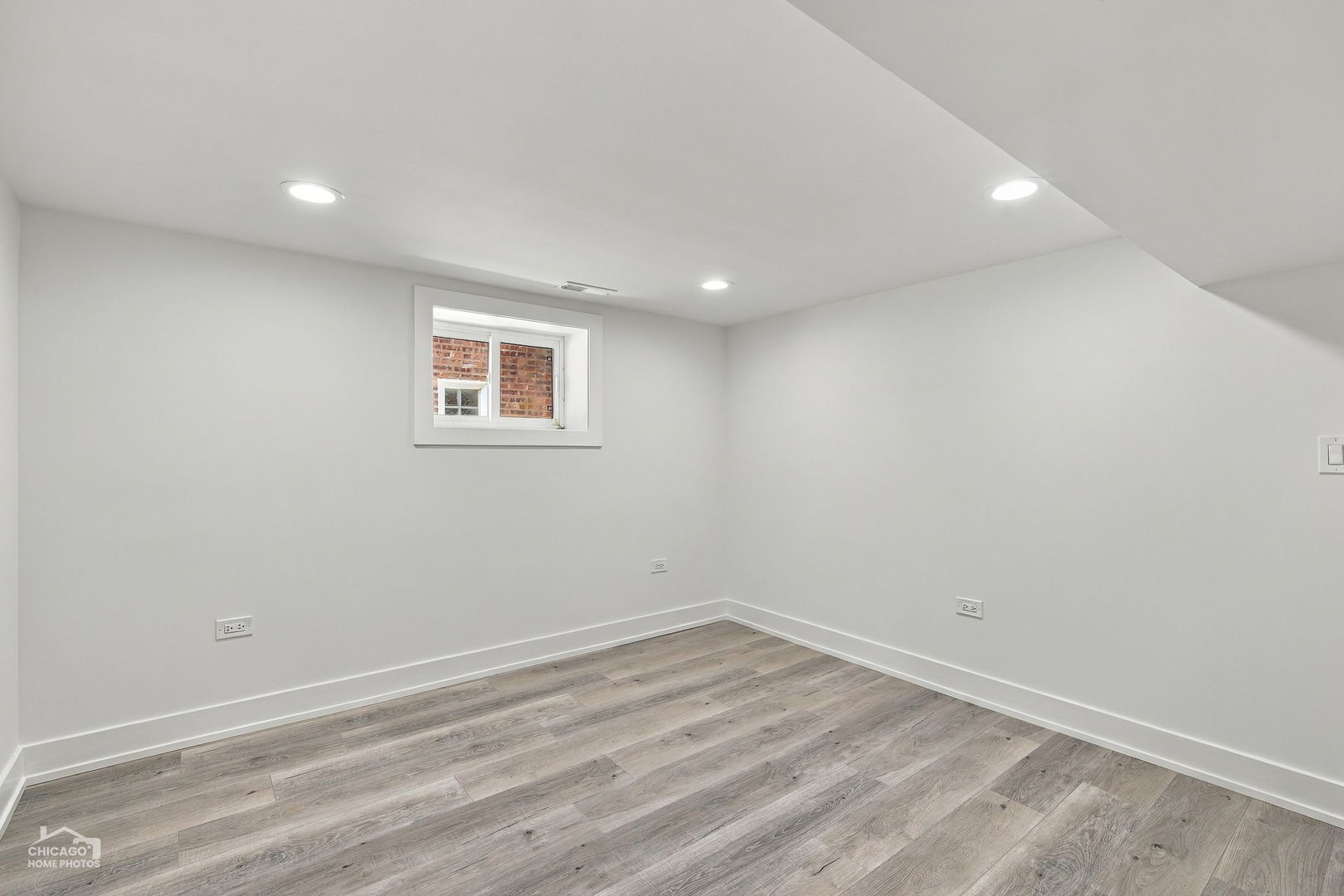 1716 E 83rd Place Property Photo 38