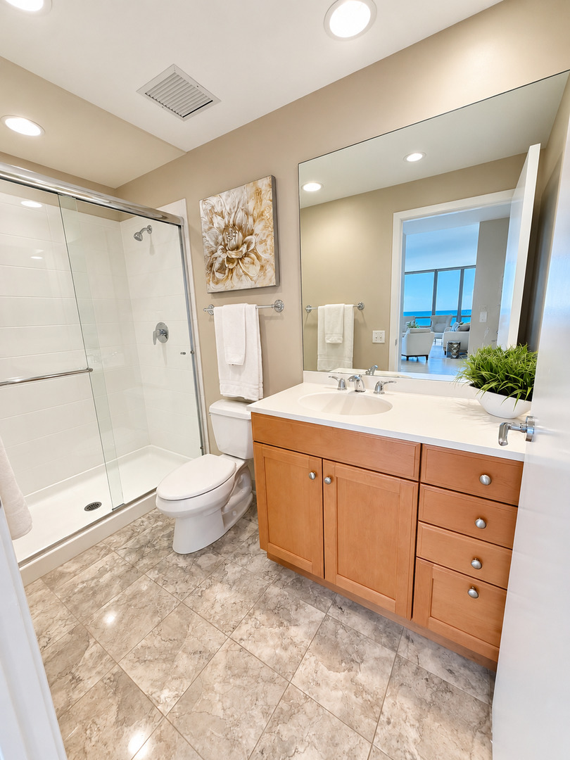600 N Lake Shore Drive 2011 Property Photo 19