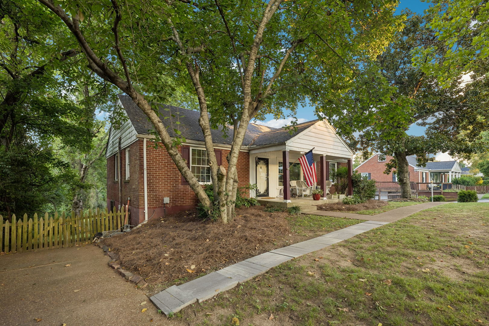 3504 Pleasant Valley Road Property Photo 3