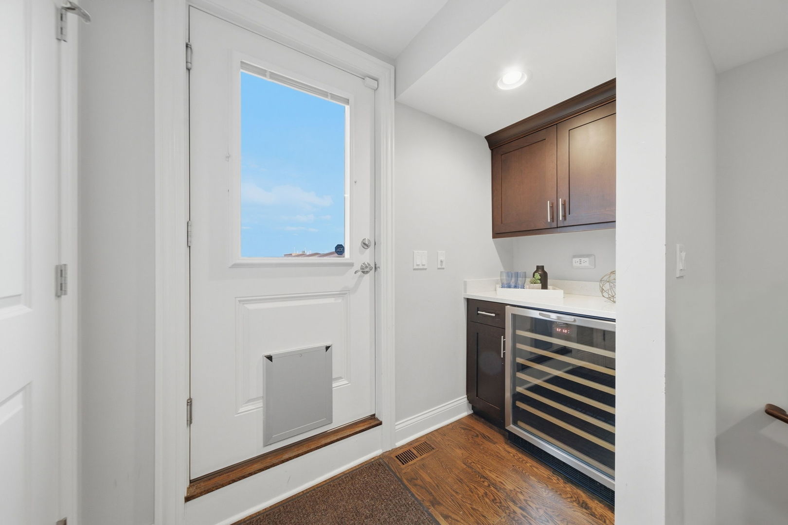 2722 N Wayne Avenue 3 Property Photo 21