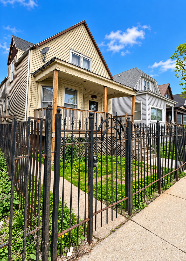6432 S Damen Avenue Property Photo 1