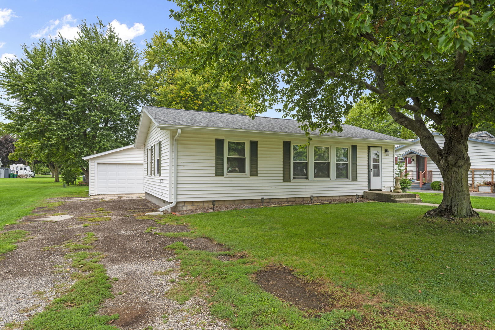 206 S 3rd Street Property Photo 1