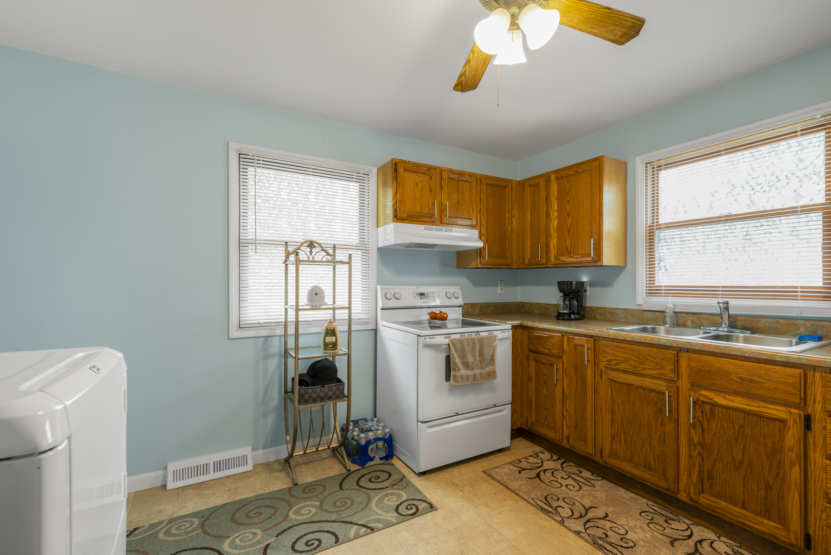 206 S 3rd Street Property Photo 6