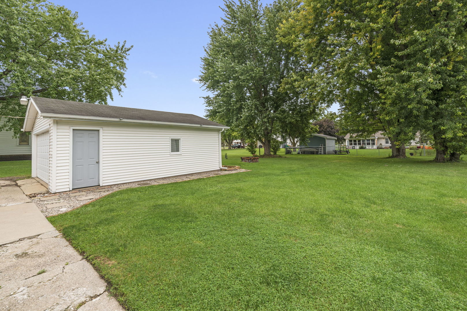 206 S 3rd Street Property Photo 16