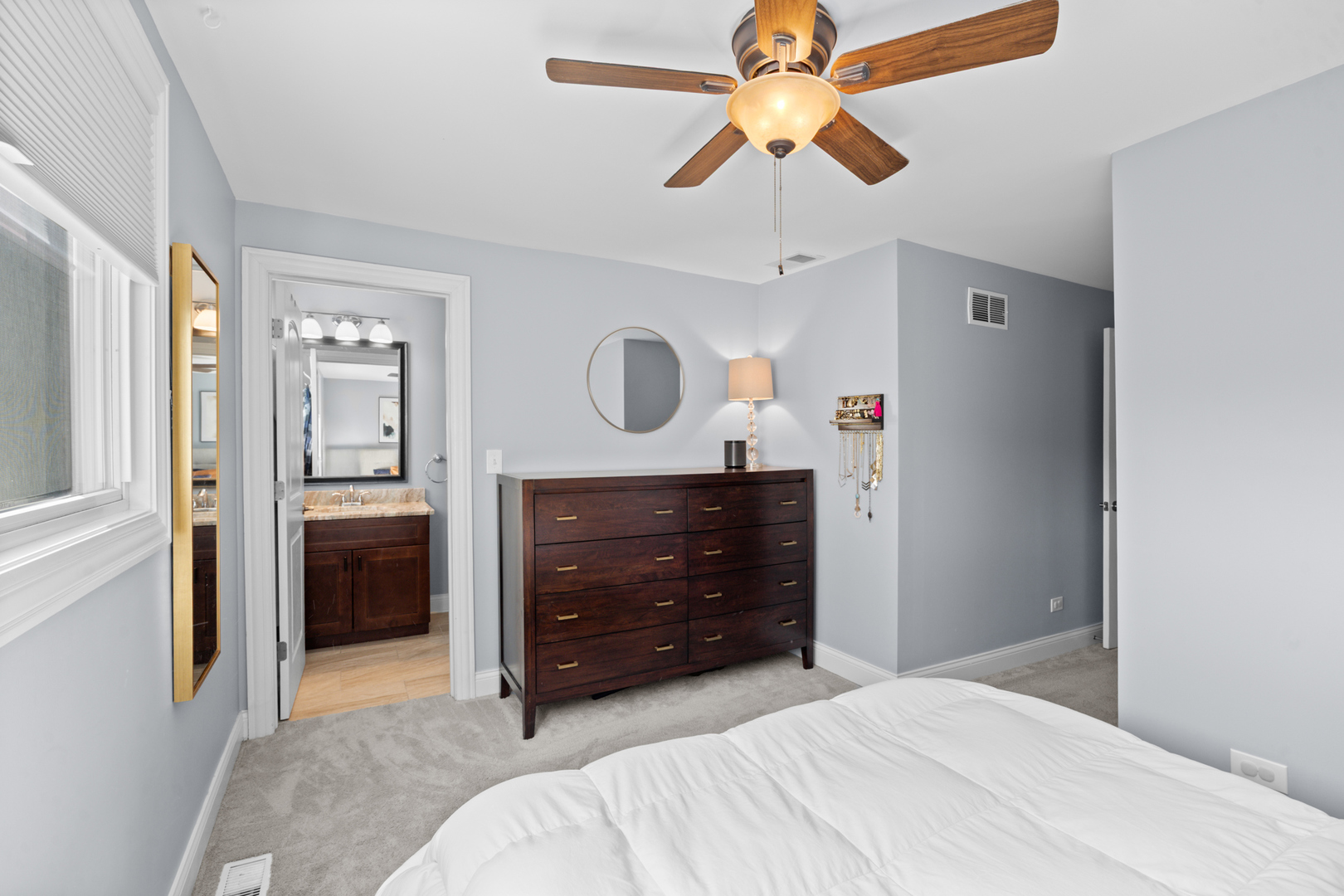 1723 N Kimball Avenue Property Photo 18