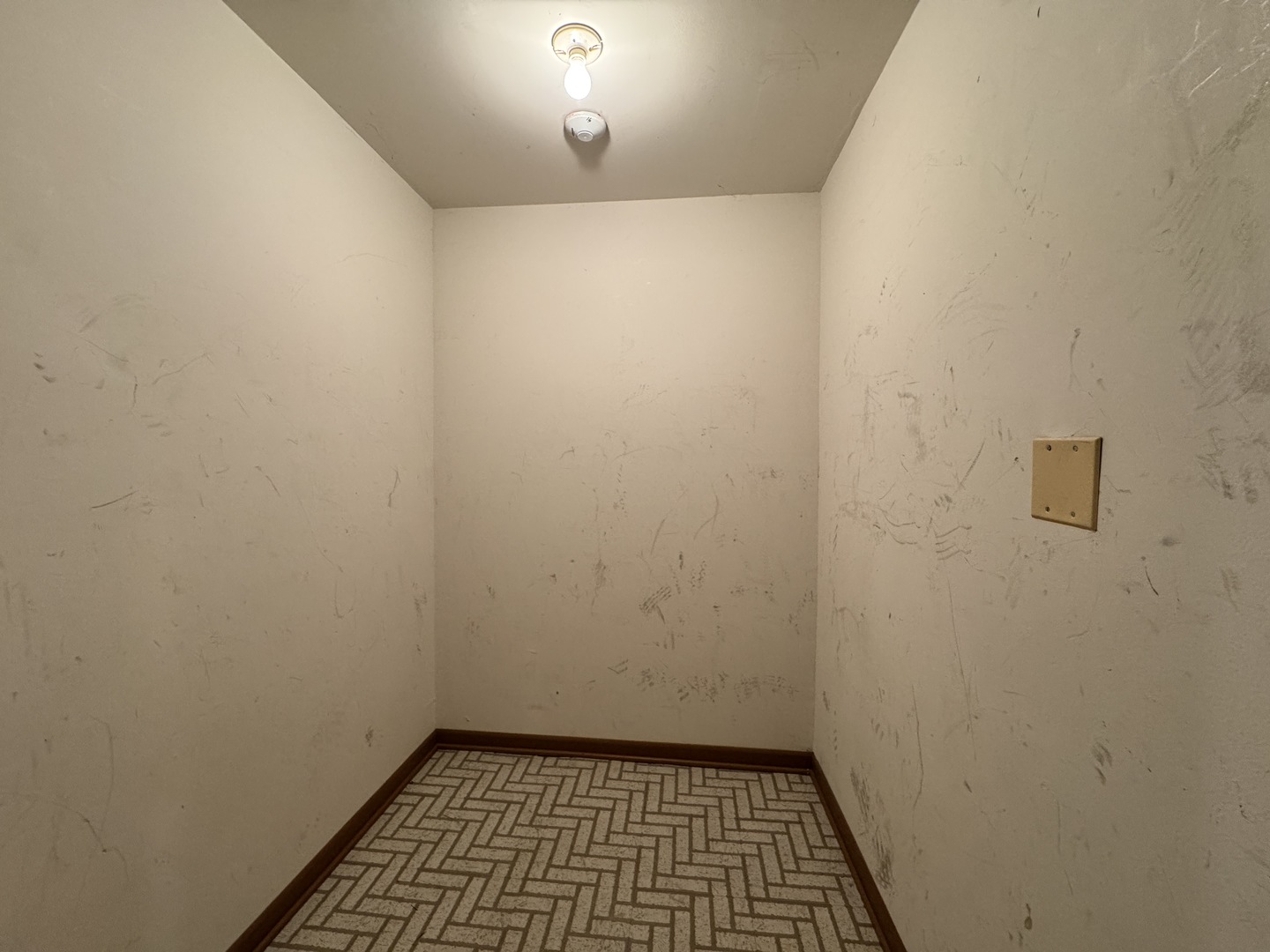 1539 Raymond Drive 204 Property Photo 30