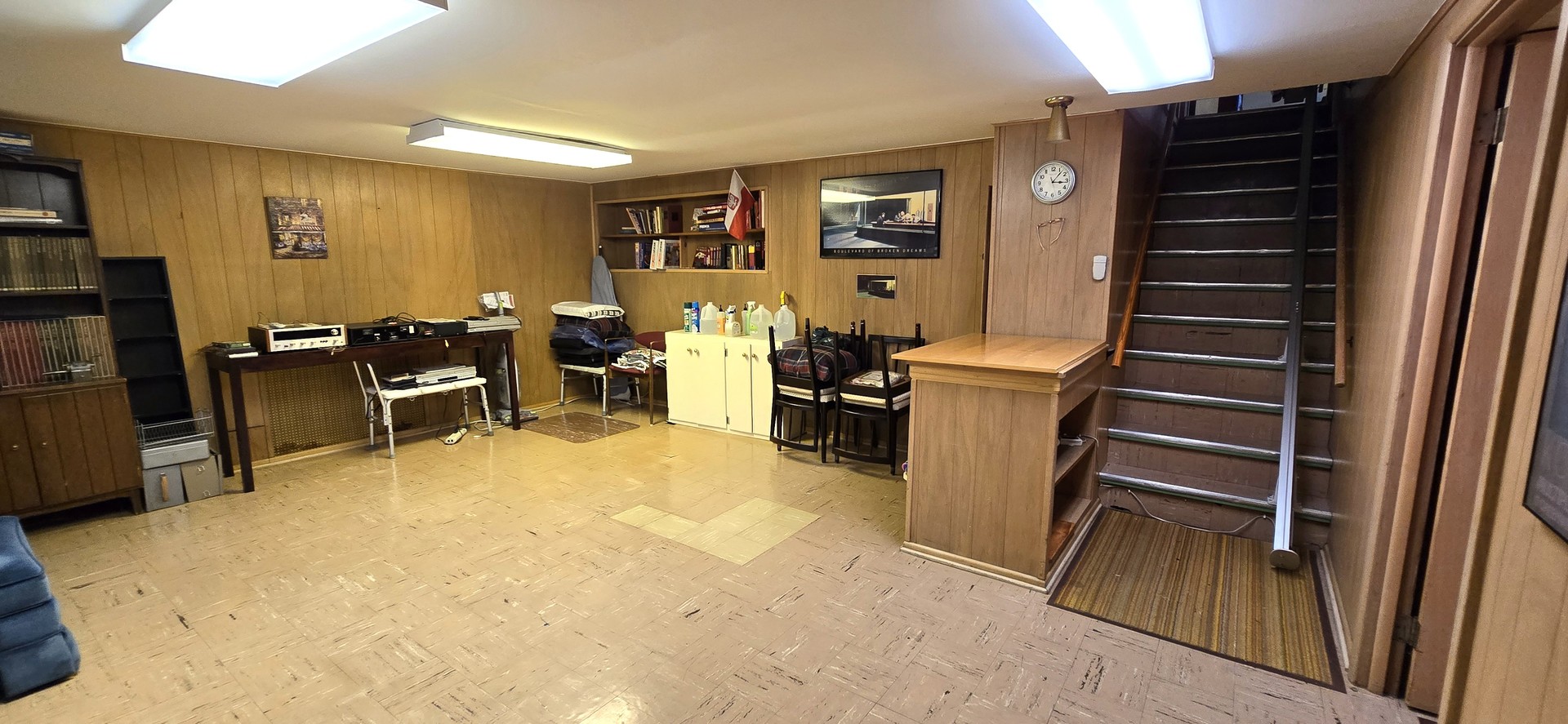 6425 N Knox Avenue Property Photo 25