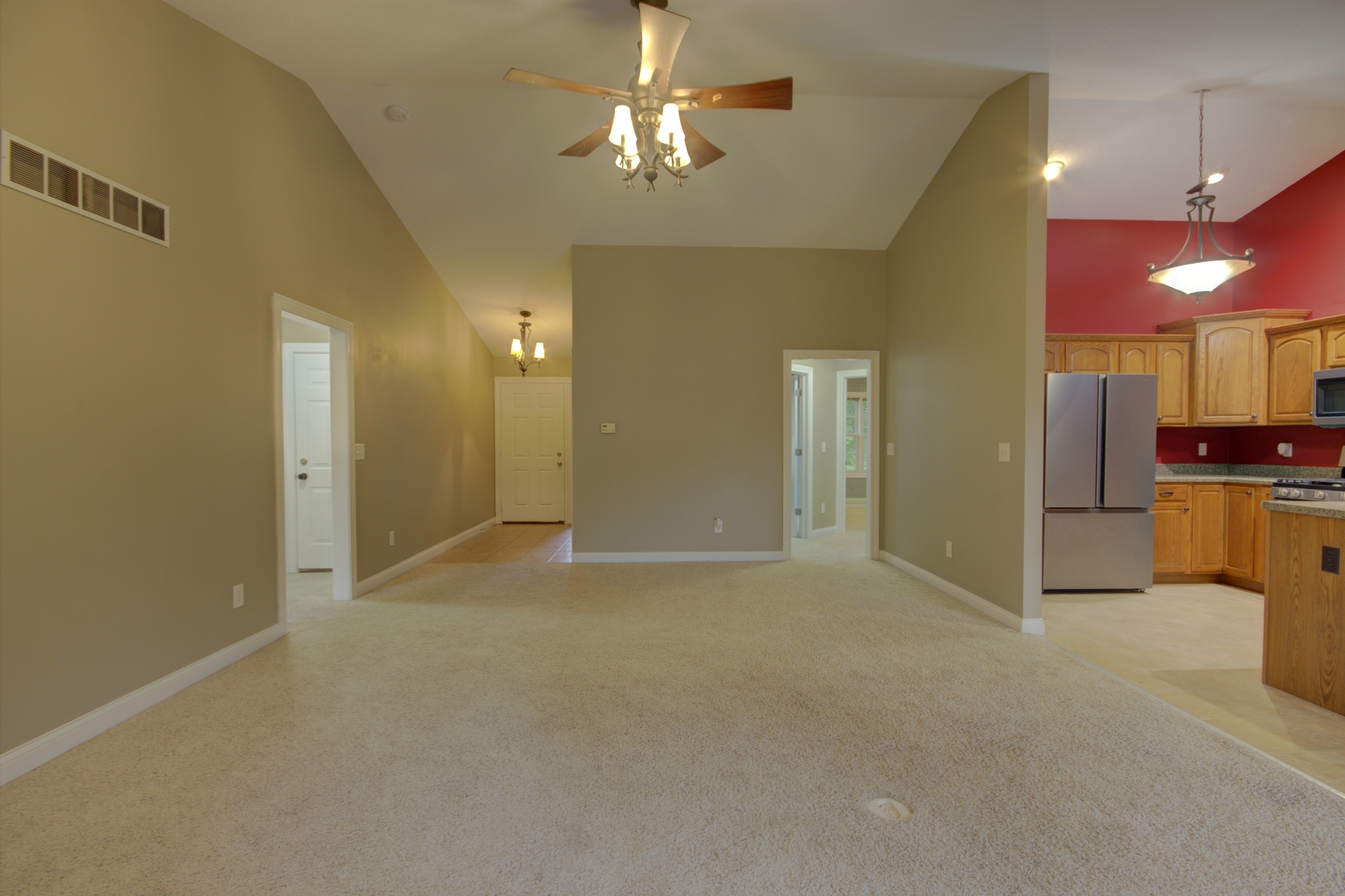 2215 W 59th Street Property Photo 6