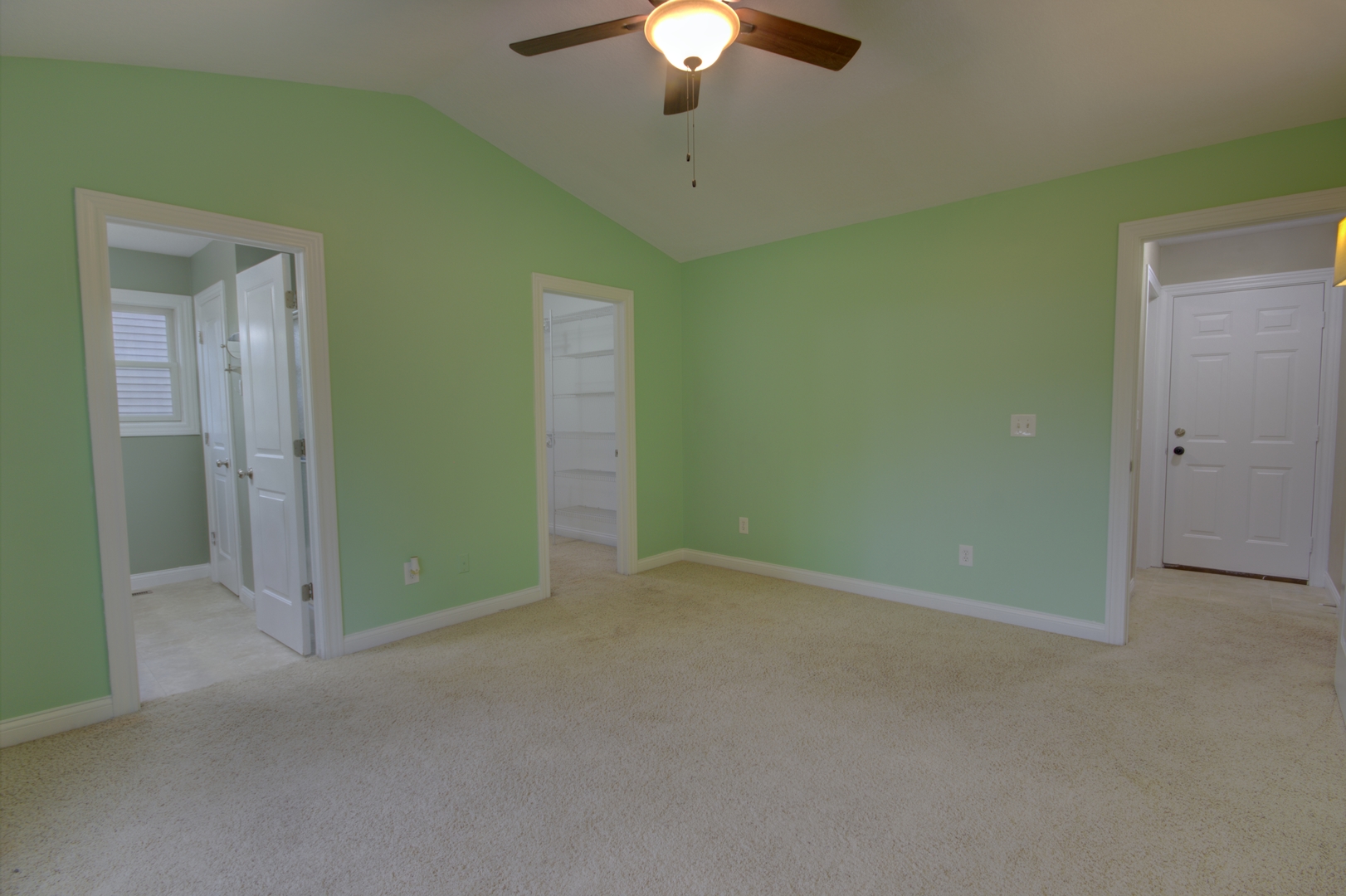2215 W 59th Street Property Photo 12