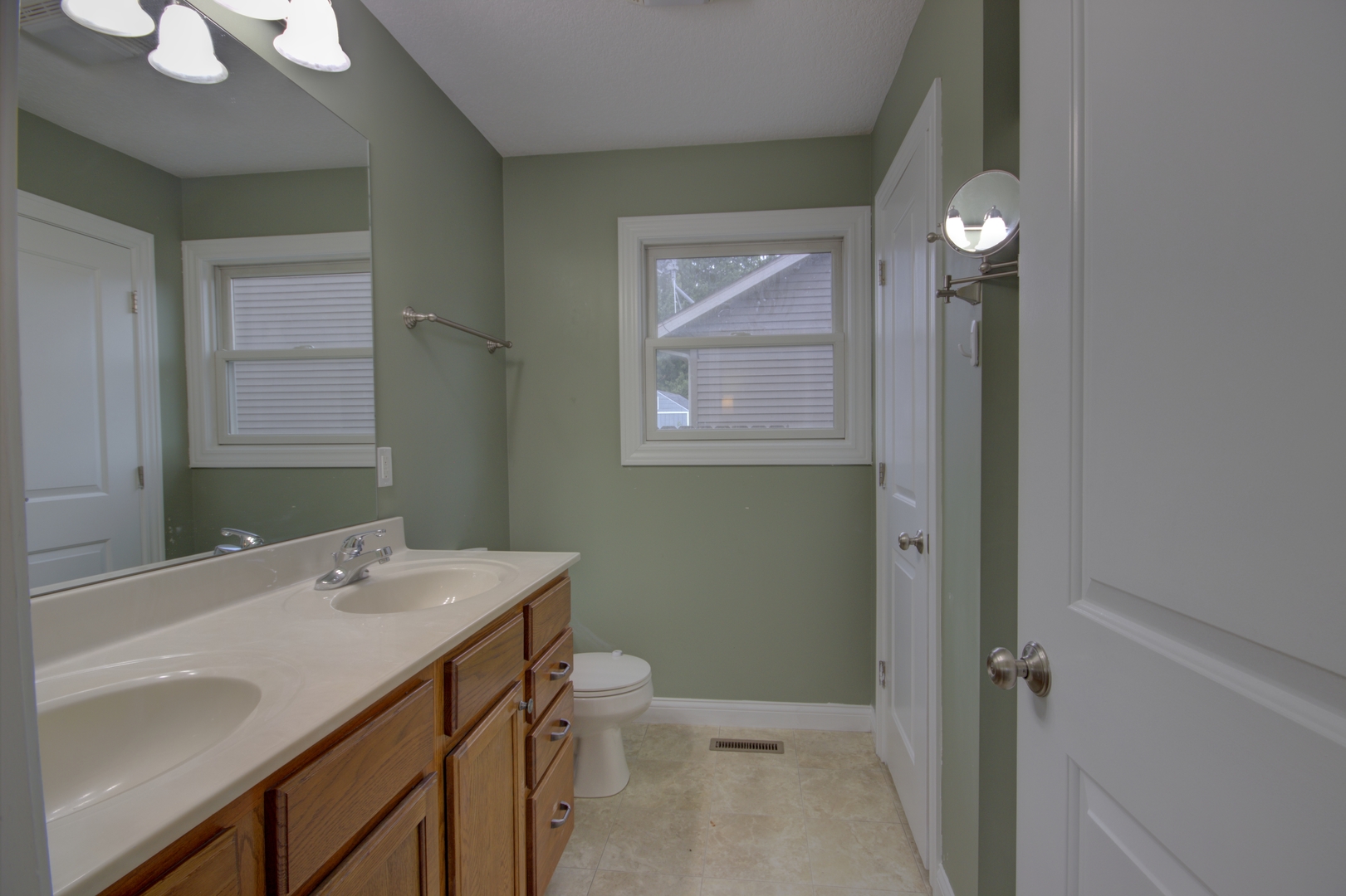 2215 W 59th Street Property Photo 15
