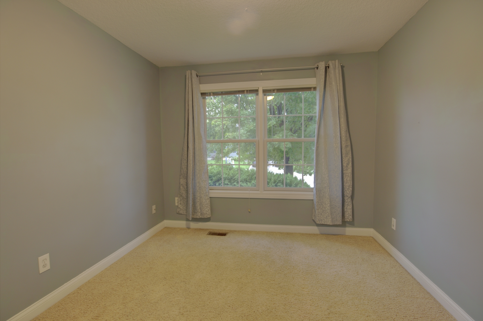 2215 W 59th Street Property Photo 20