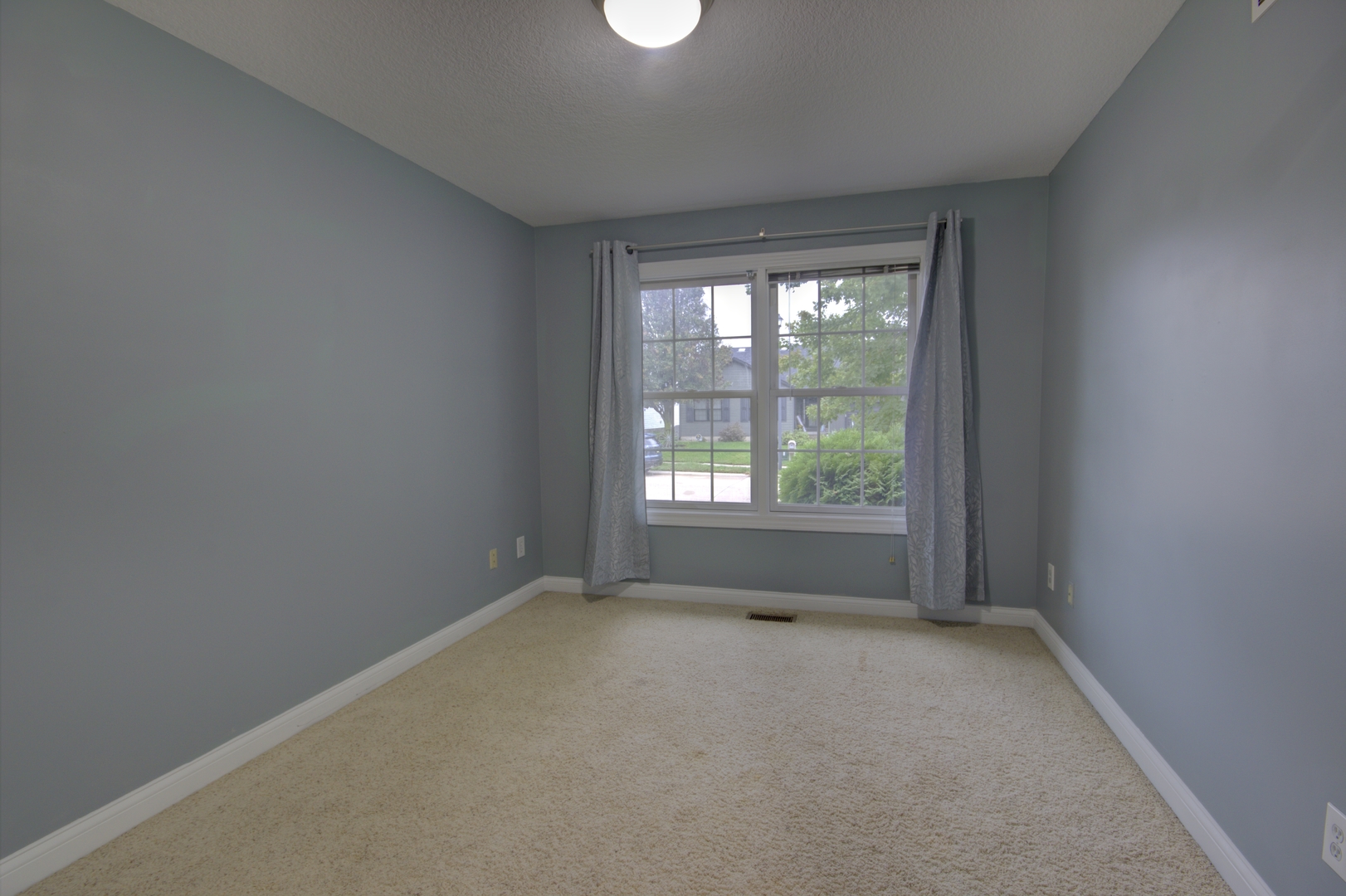 2215 W 59th Street Property Photo 22