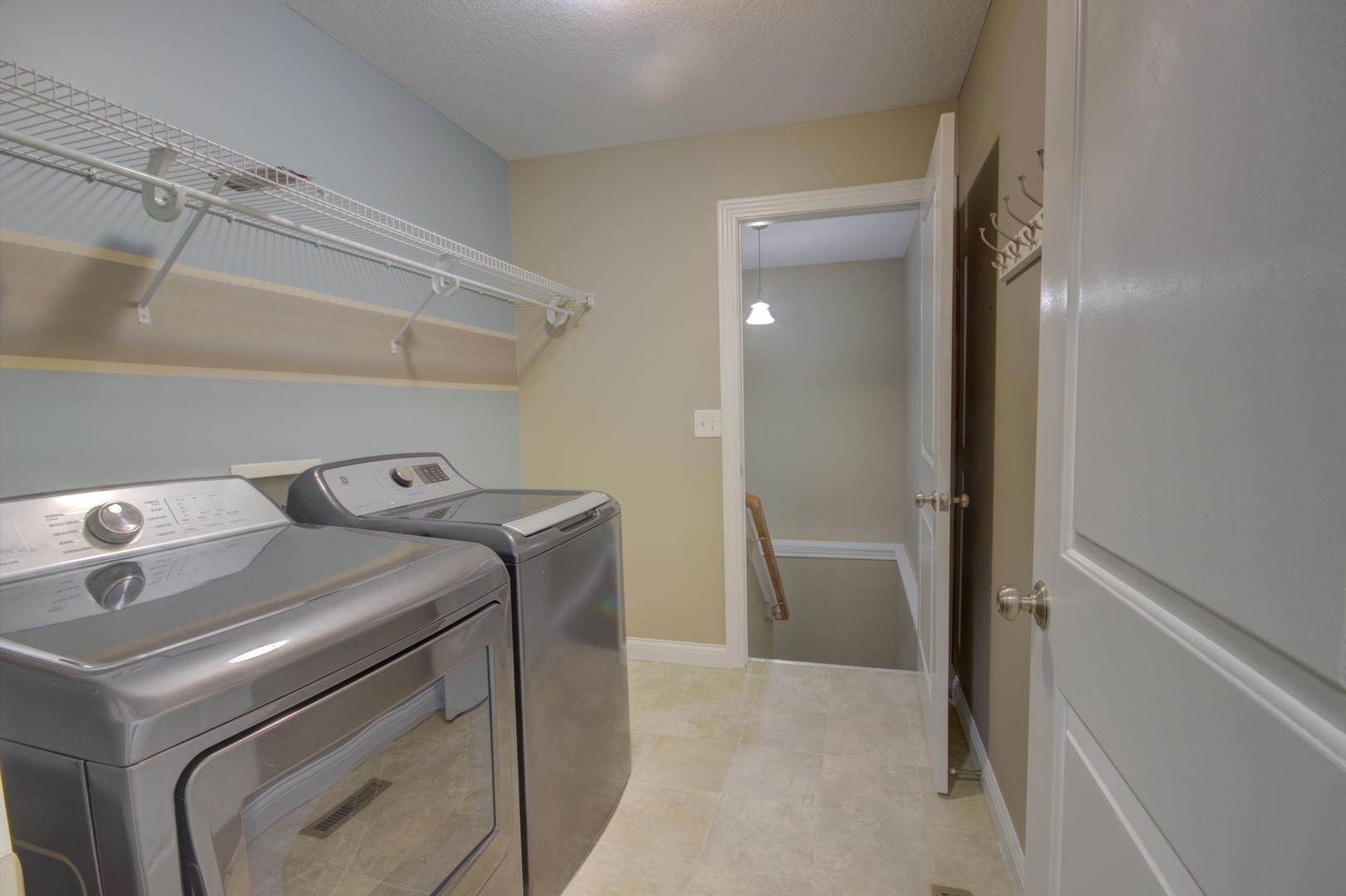 2215 W 59th Street Property Photo 26
