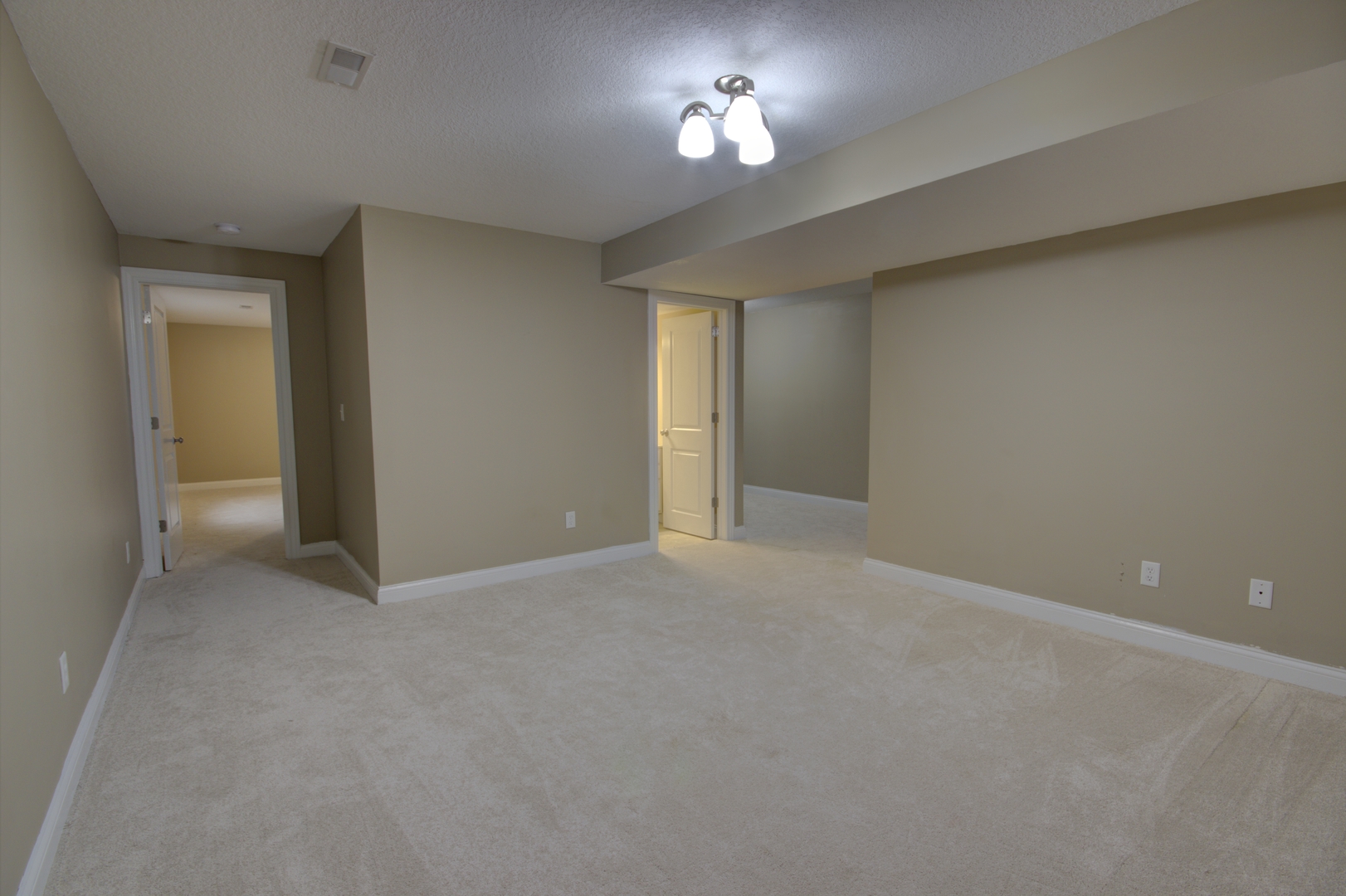 2215 W 59th Street Property Photo 30