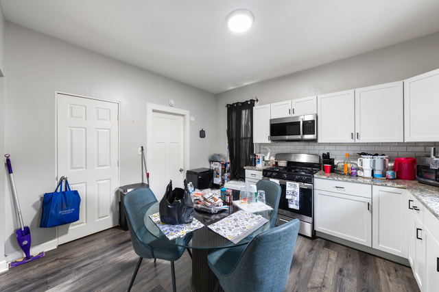 36 N Glenwood Avenue Property Photo 9