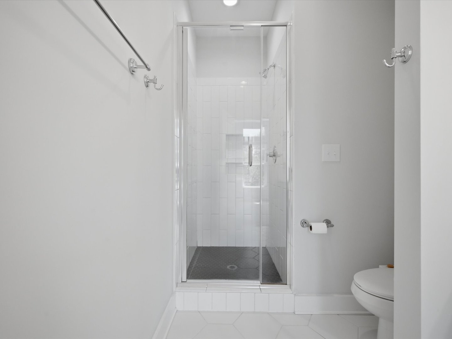 1013 E 36th Street Property Photo 24
