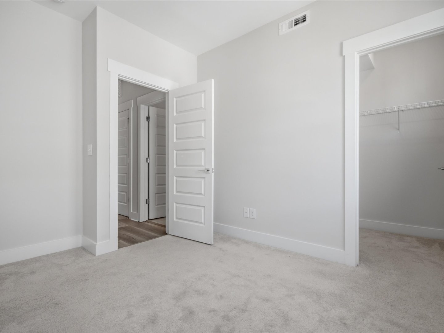 1013 E 36th Street Property Photo 30