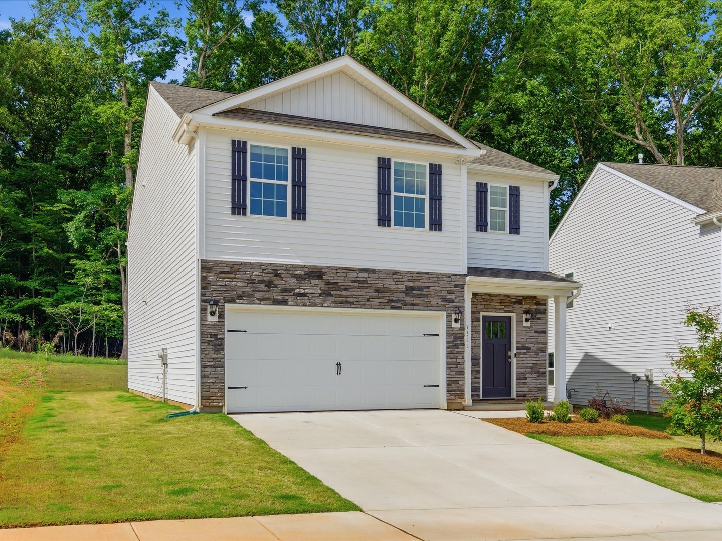 12765289 Property Photo 2