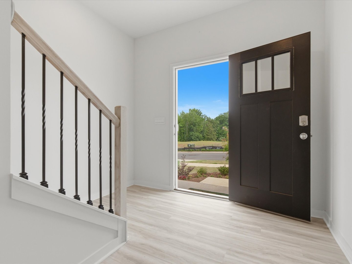 12765289 Property Photo 5