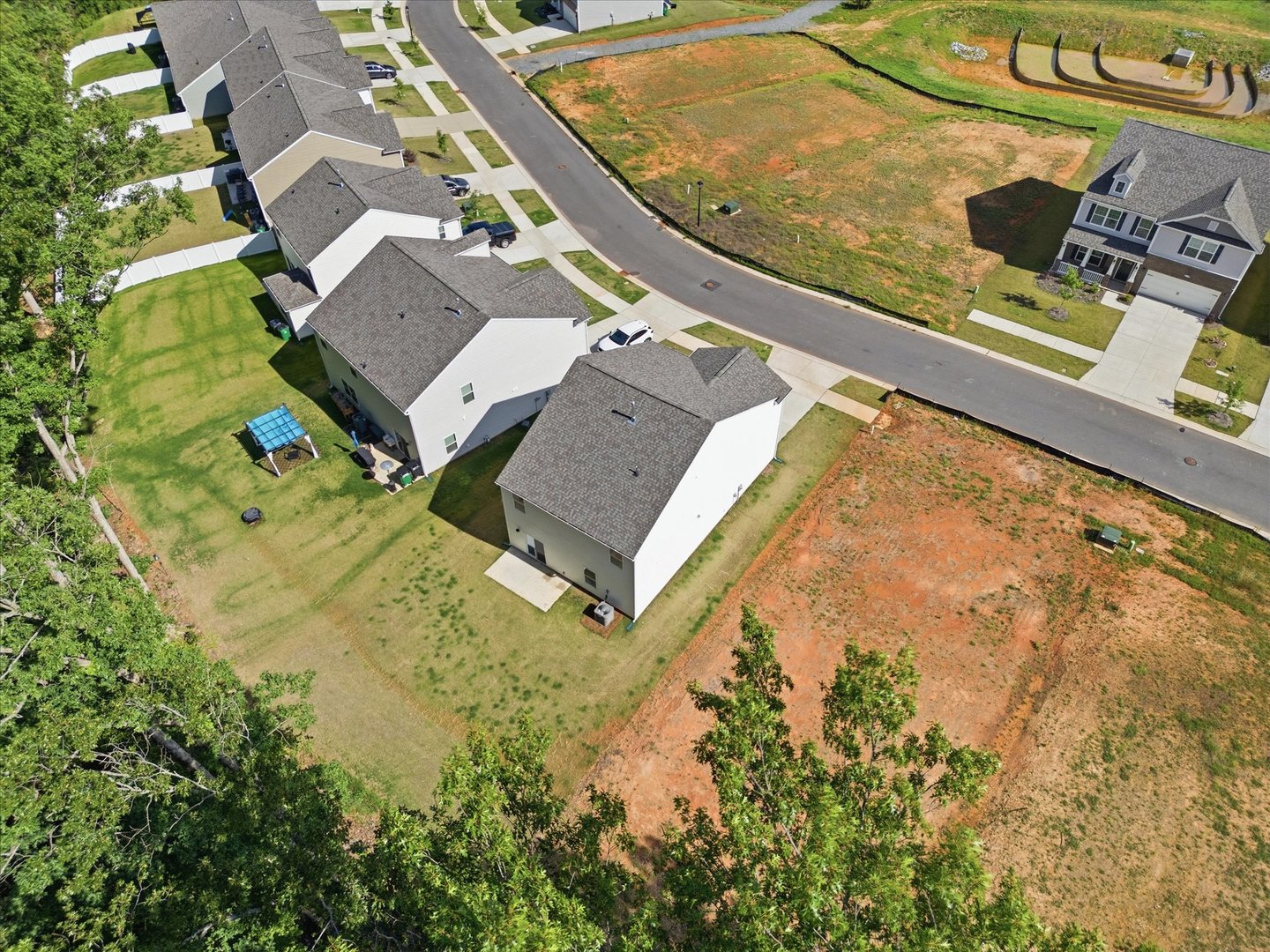 12765289 Property Photo 46