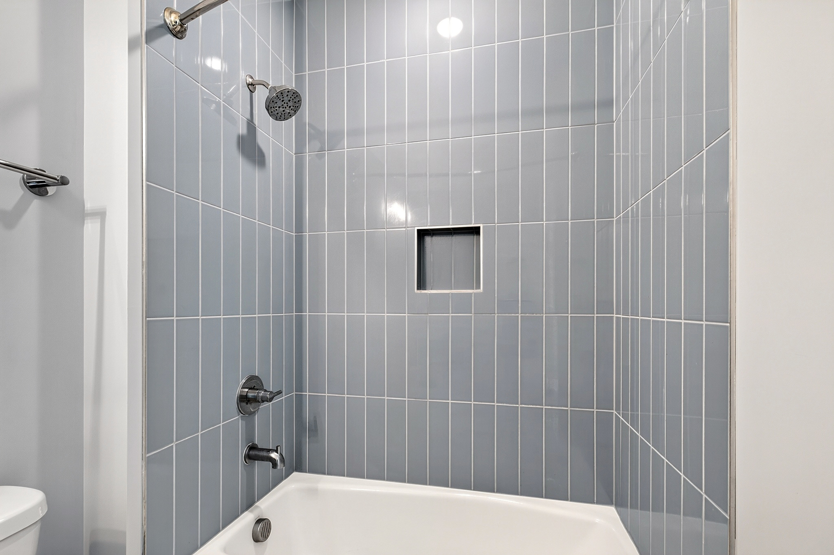1424 Lake Adventure Court Property Photo 41