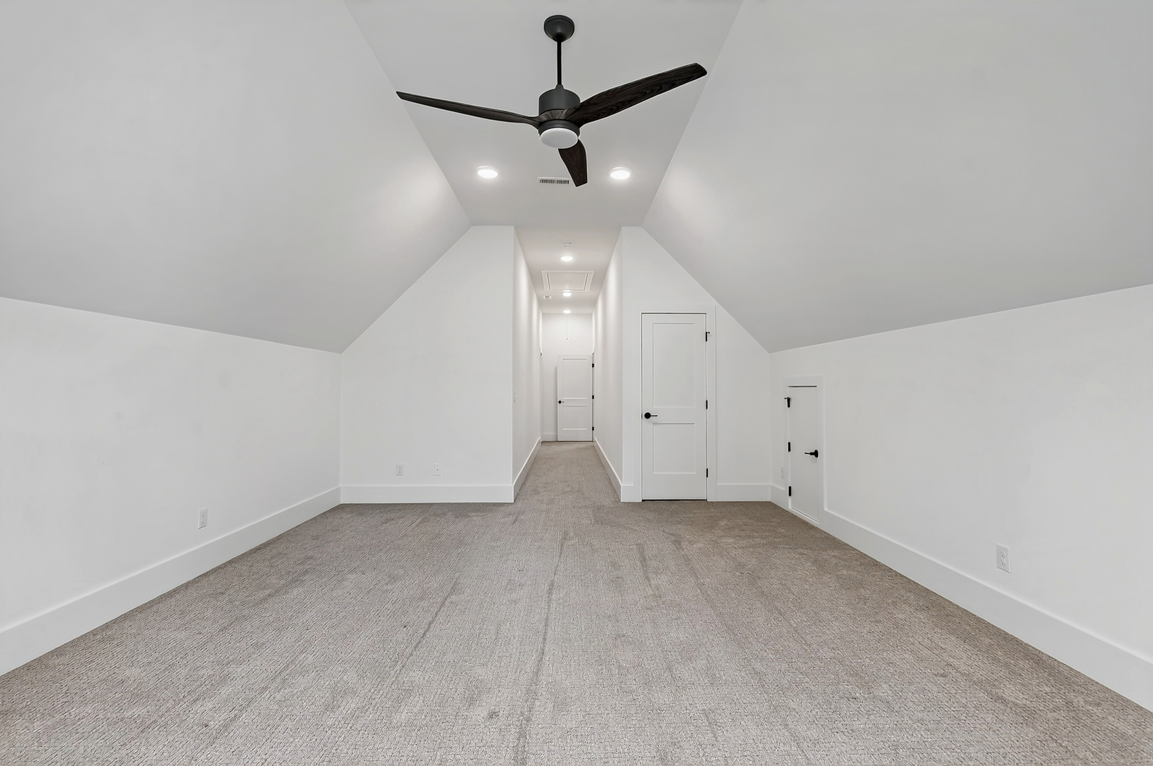 1424 Lake Adventure Court Property Photo 45