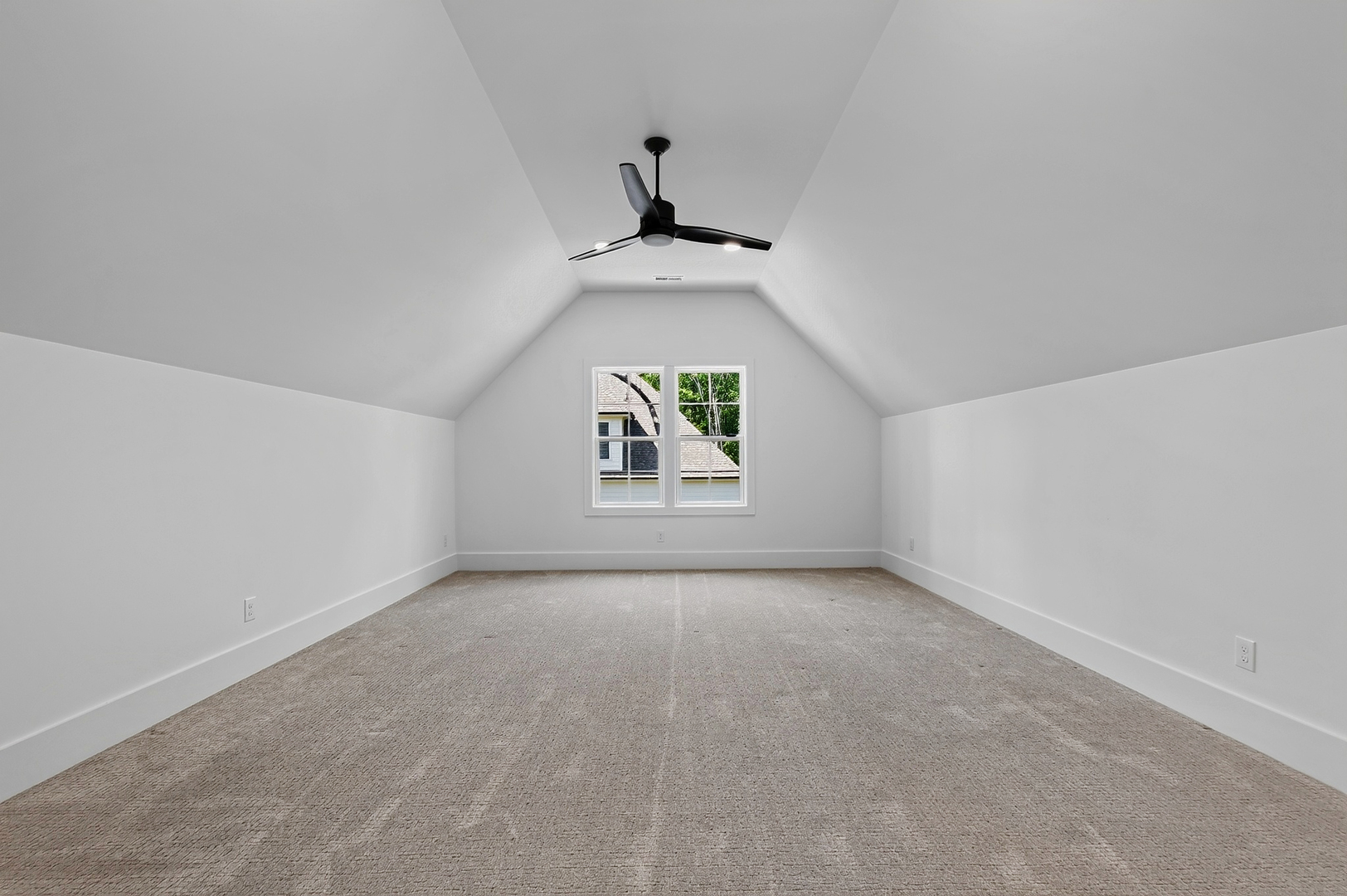 1424 Lake Adventure Court Property Photo 46