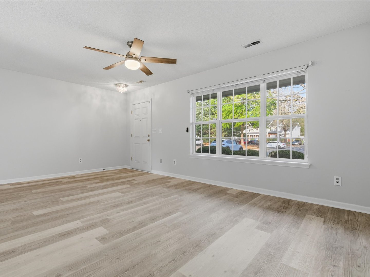 2940 Mayer House Court Property Photo 10