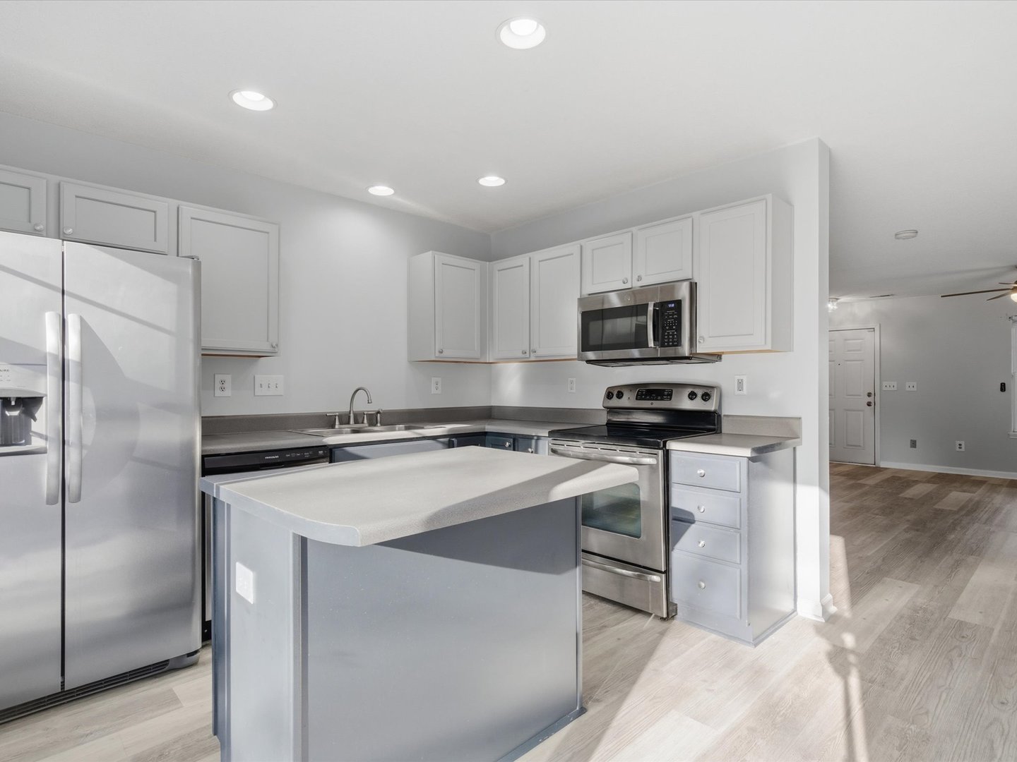 2940 Mayer House Court Property Photo 19