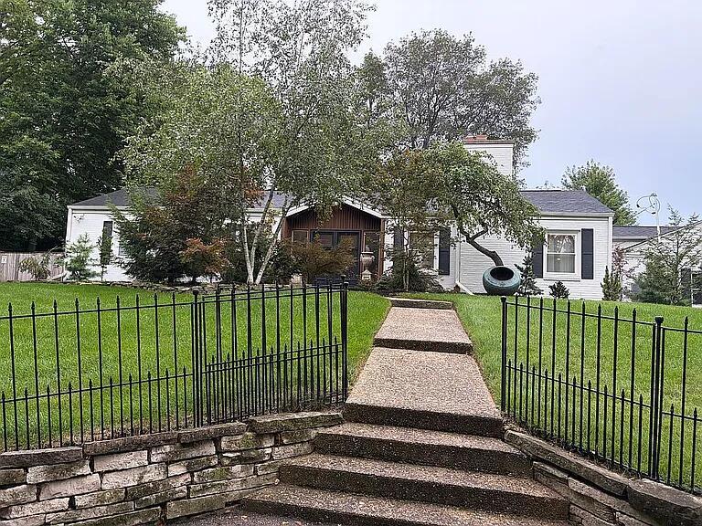 3105 E Landstrom Road Property Photo 1