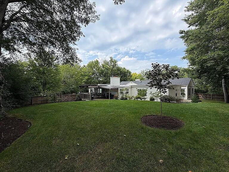 3105 E Landstrom Road Property Photo 19