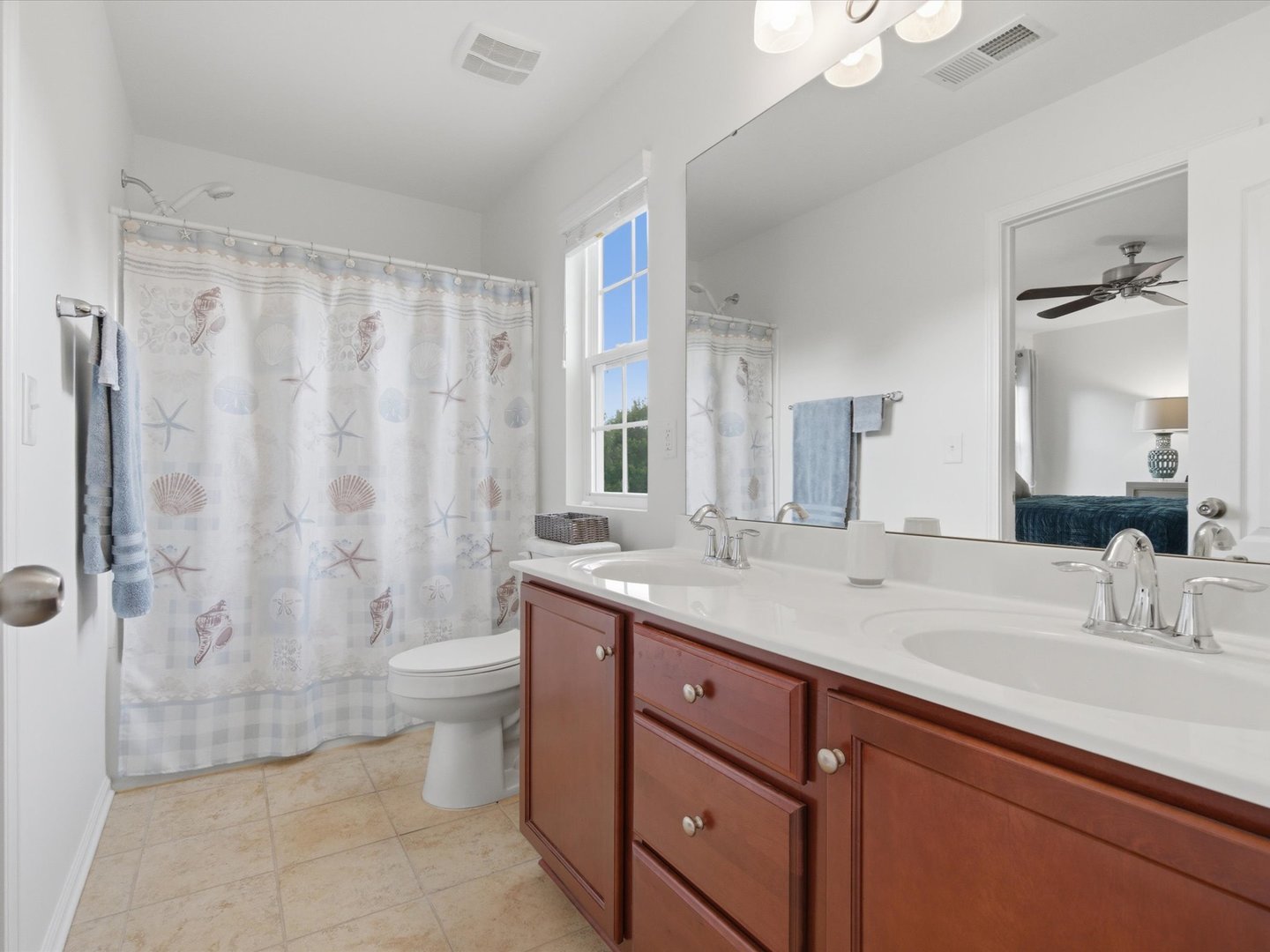 18439 The Commons Boulevard Property Photo 36
