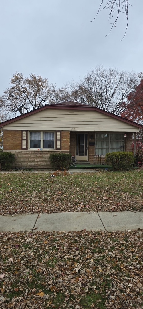 2747 174th Street Property Photo 1