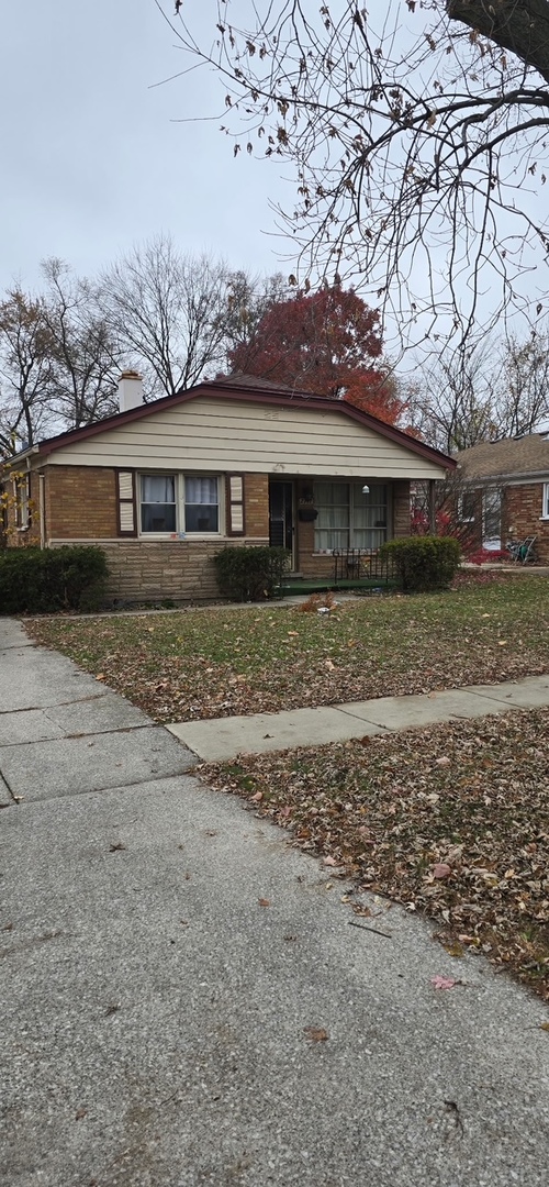 2747 174th Street Property Photo 5