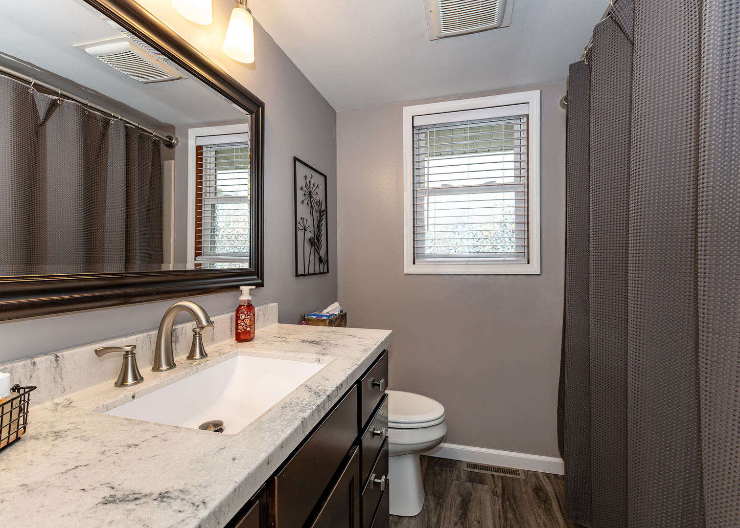 307 7th Avenue Property Photo 12