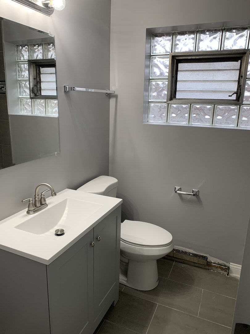 13912 S Edbrooke Avenue Property Photo 9