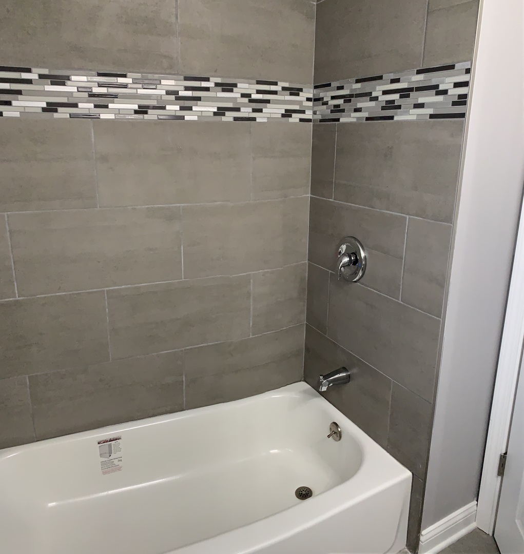 13912 S Edbrooke Avenue Property Photo 11